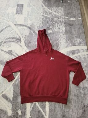Under Armour Women's Burgundy Pullover Hoodie Size L